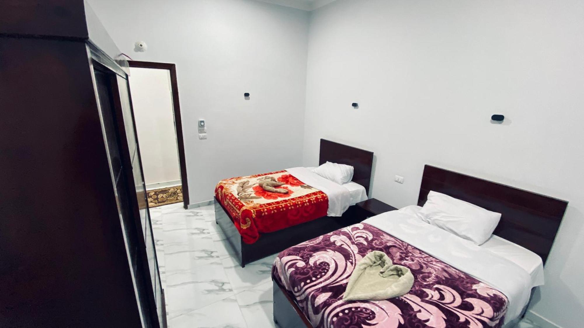 Villa Sun Wing - Guest House Луксор Екстериор снимка