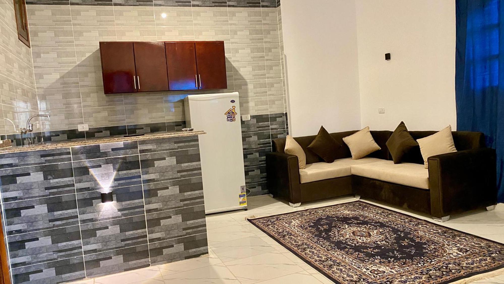 Villa Sun Wing - Guest House Луксор Екстериор снимка